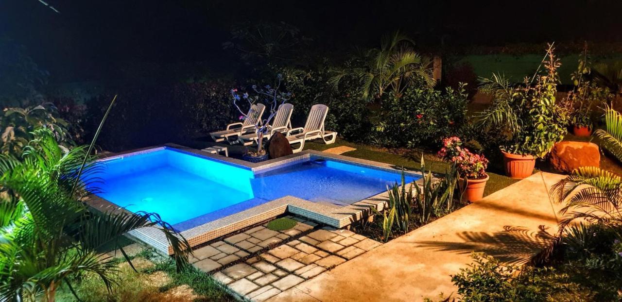 Moorea - Villa Maoe Pool Afareaitu Luaran gambar